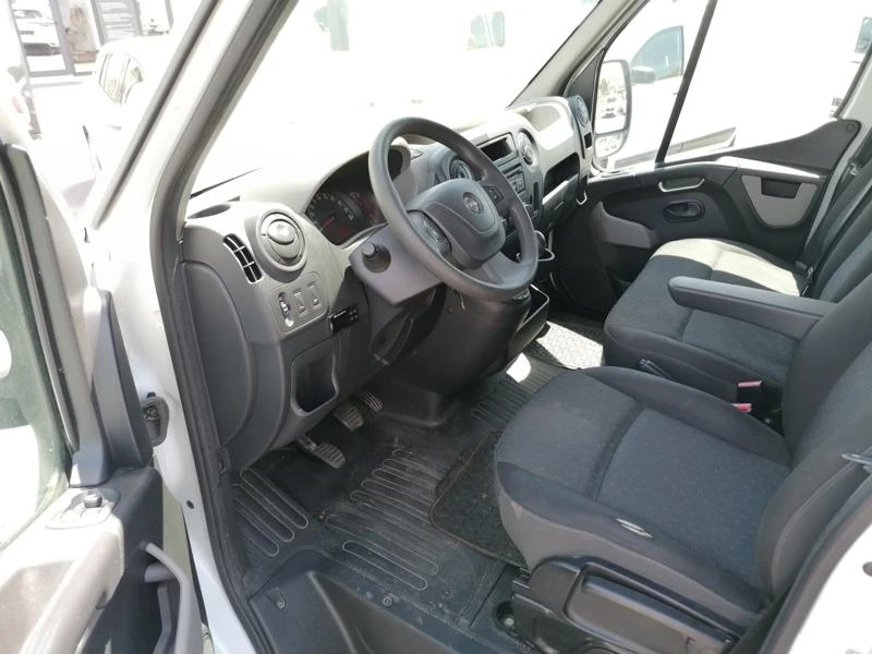 Opel Movano ХЛАДИЛЕН 2.3dCi 130k.c., снимка 9 - Бусове и автобуси - 43845706