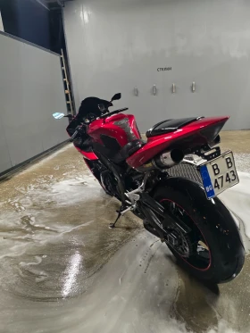 Yamaha YZF-R1, снимка 3