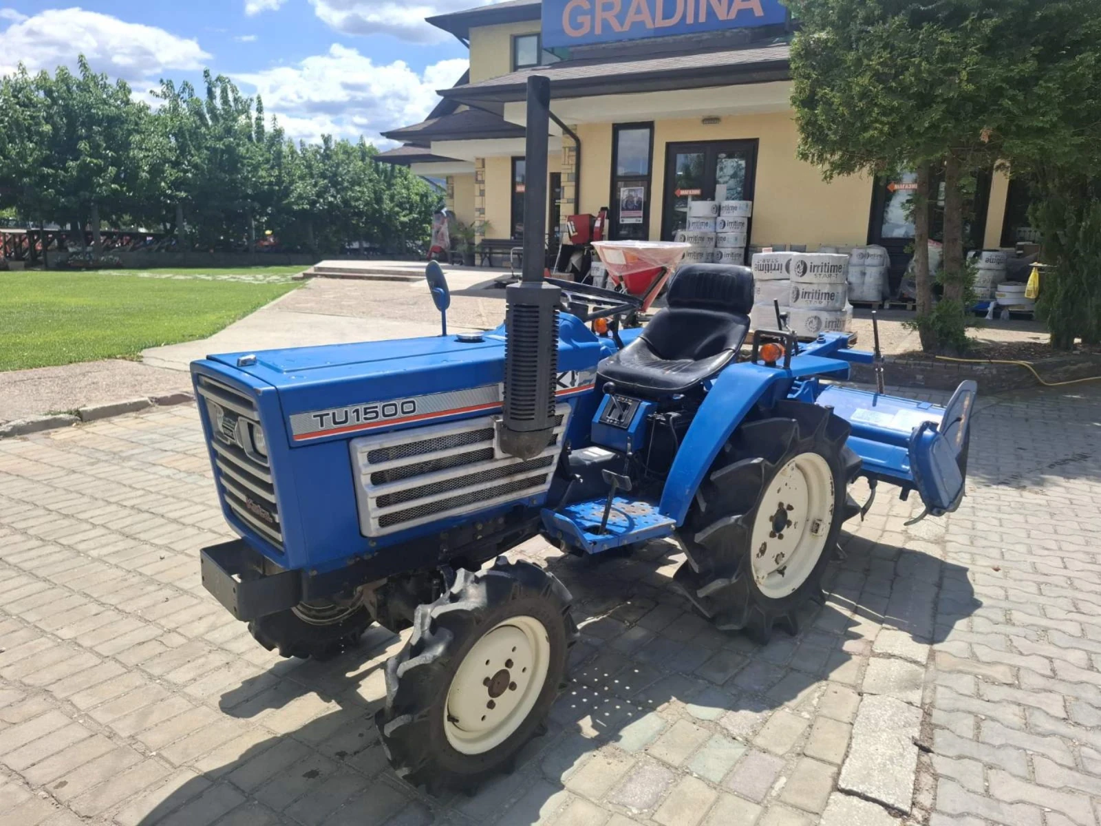 Трактор ISEKI TU 1500, снимка 6 - Селскостопанска техника - 55278058