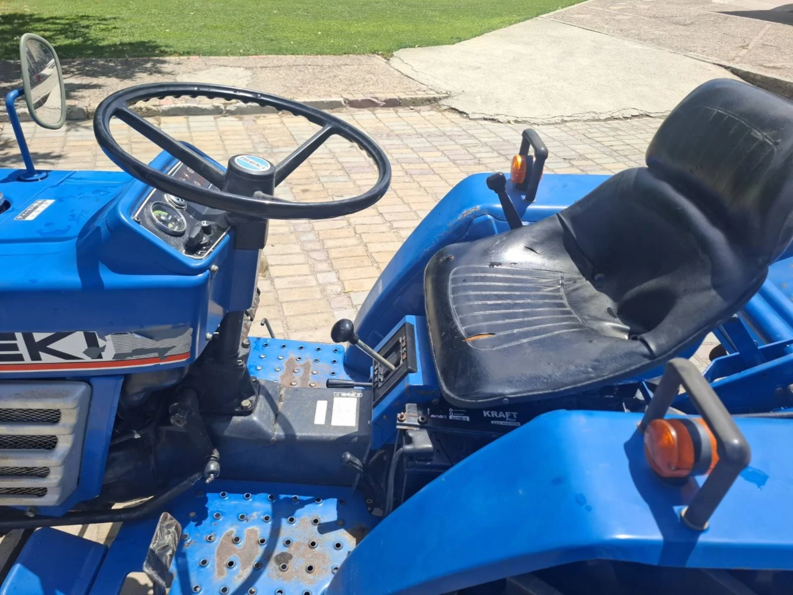 Трактор ISEKI TU 1500, снимка 4 - Селскостопанска техника - 55278058