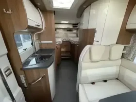 Кемпер Carthago  c-tourer I 143 LE, снимка 12