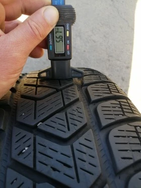 Гуми Зимни 215/65R16, снимка 8