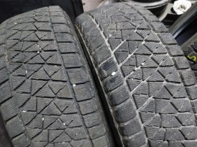 Гуми Зимни 235/65R17, снимка 3