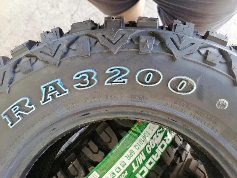 Гуми Всесезонни 235/75R15, снимка 8 - Гуми и джанти - 29766905