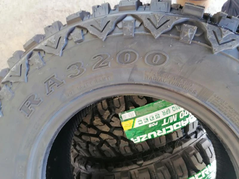 Гуми Всесезонни 235/75R15, снимка 13 - Гуми и джанти - 29766905