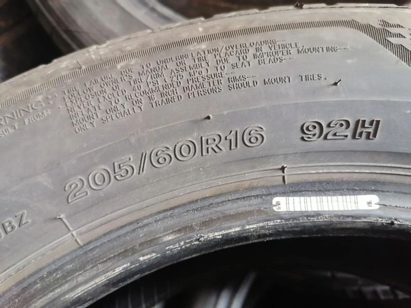 Гуми Летни 205/60R16, снимка 13 - Гуми и джанти - 32081521