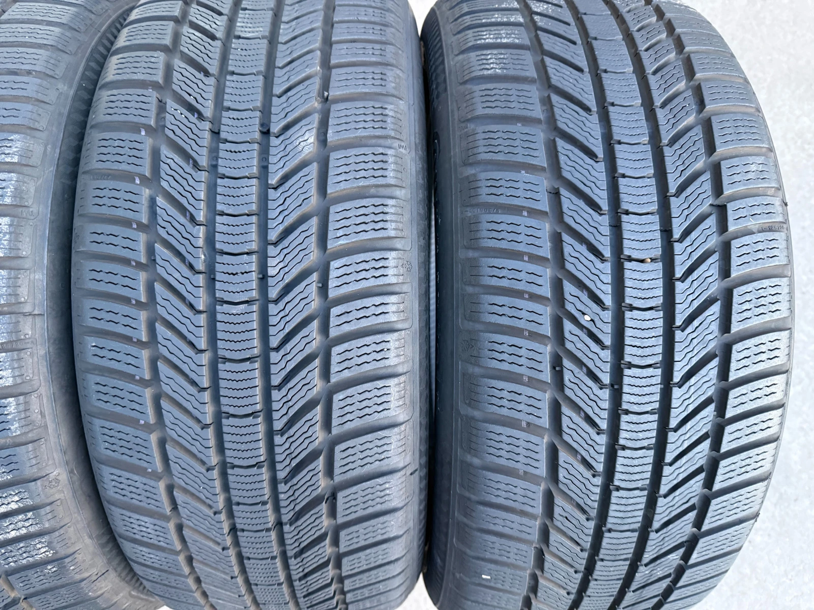 ���� 235/45R18 | Mobile.bg � ����������� 3