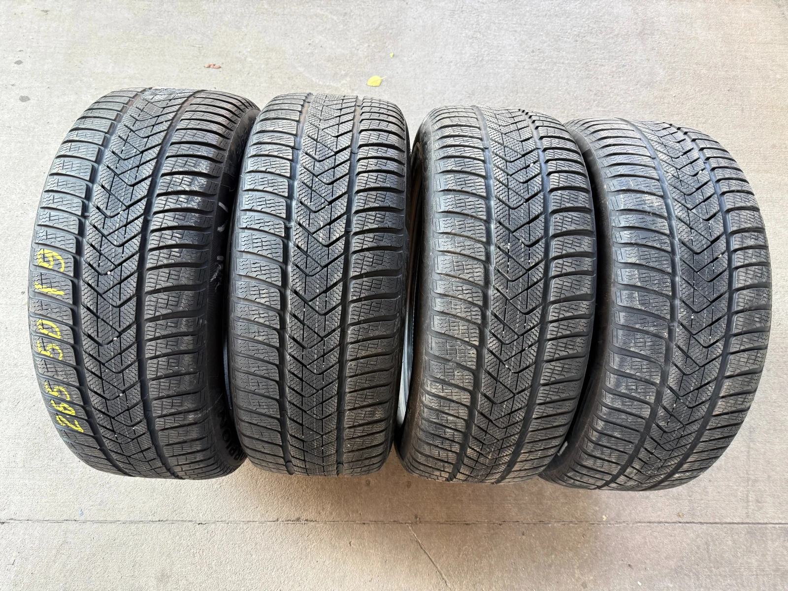 Гуми Зимни 265/50R19