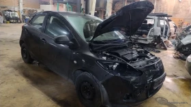 Mazda 2 1.4 75кс На Части, снимка 2