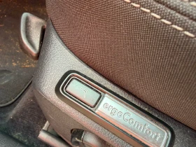 VW Passat 2.0TDI* DAG* МАСАЖ* ПОДГРЕВ* ПЕРФЕКТЕН, снимка 16