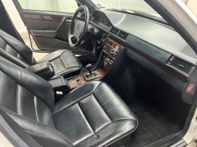 Mercedes-Benz 124 E220, снимка 12