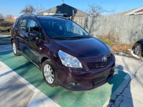 Обява за продажба на Toyota Verso 2.0 d-4d ~9 900 лв. - изображение 1