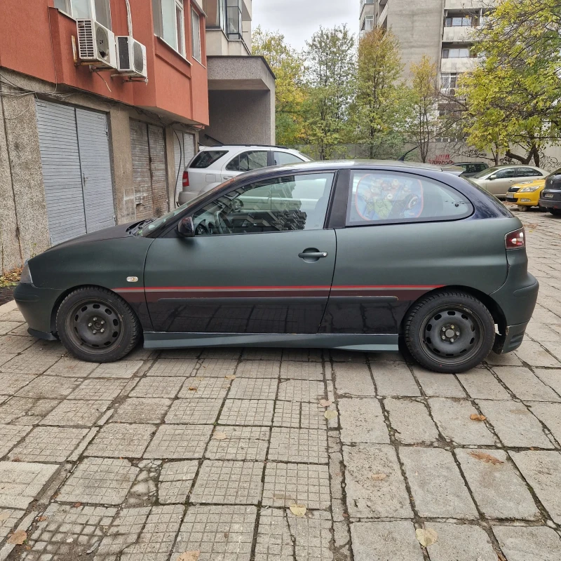 Seat Ibiza, снимка 1 - Автомобили и джипове - 47978217