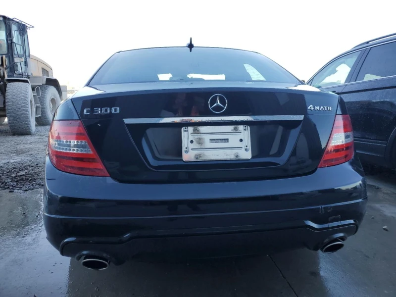 Mercedes-Benz C 300 4MATIC, снимка 6 - Автомобили и джипове - 47555198