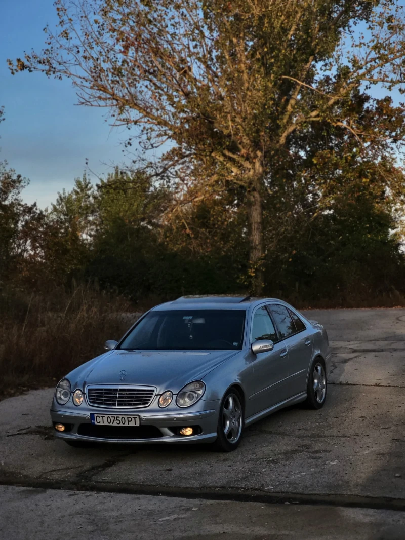 Mercedes-Benz E 270 2.7 CDI, снимка 2 - Автомобили и джипове - 47732093