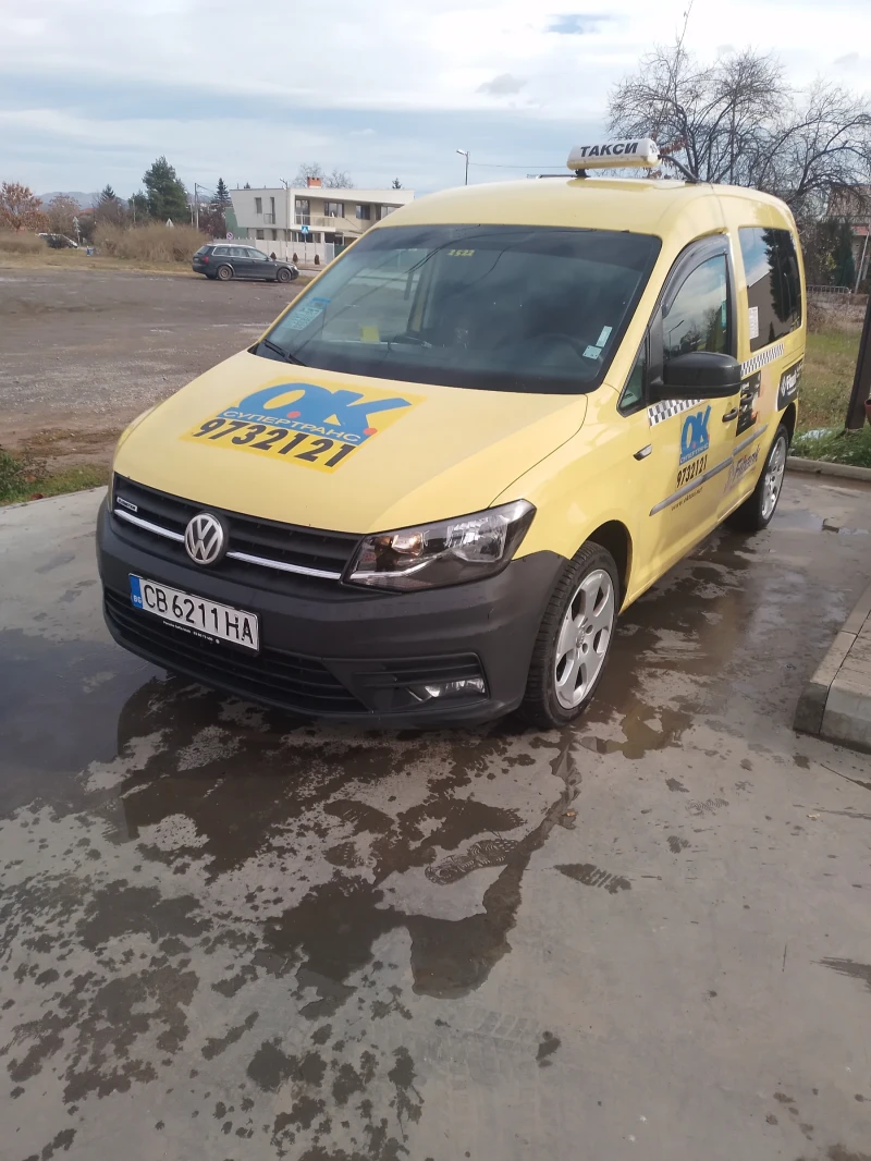 VW Caddy, снимка 3 - Автомобили и джипове - 48063435