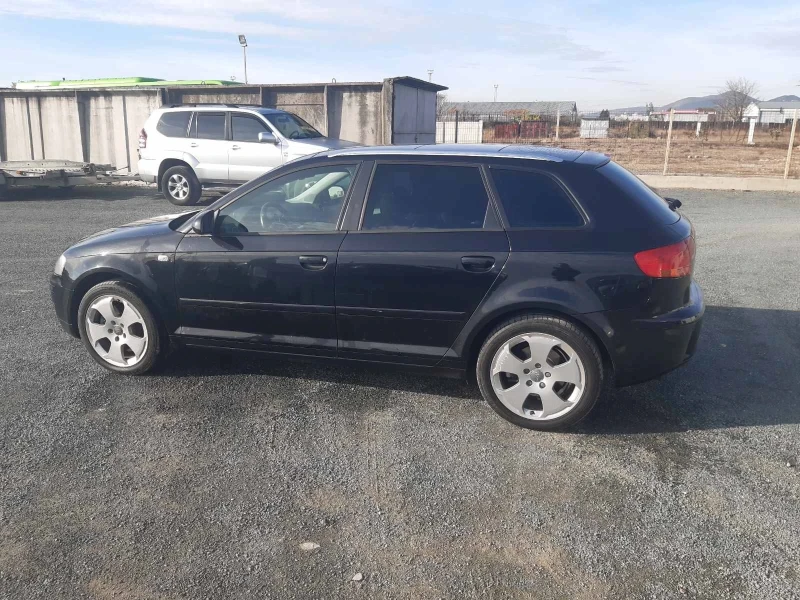 Audi A3 2.0 TDI Qatro Sportbag, снимка 4 - Автомобили и джипове - 48092075