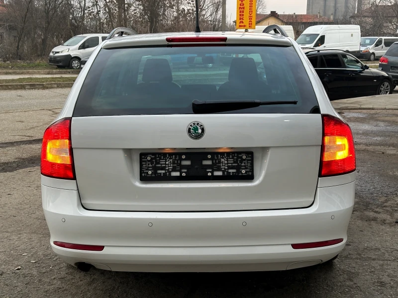 Skoda Octavia 1.6 TDI, снимка 4 - Автомобили и джипове - 48783232