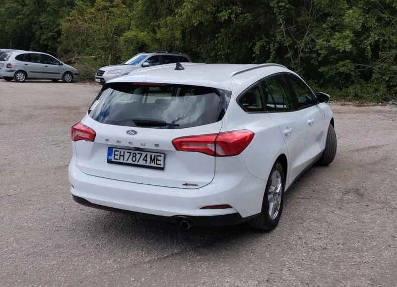 Ford Focus 1.5, снимка 6 - Автомобили и джипове - 52084261
