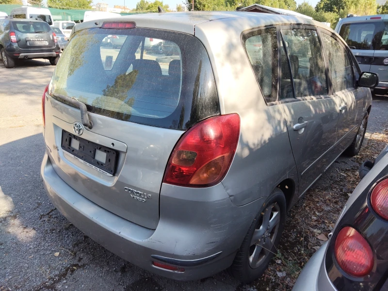 Toyota Corolla verso 2, 0d 90ps, снимка 4 - Автомобили и джипове - 51965253
