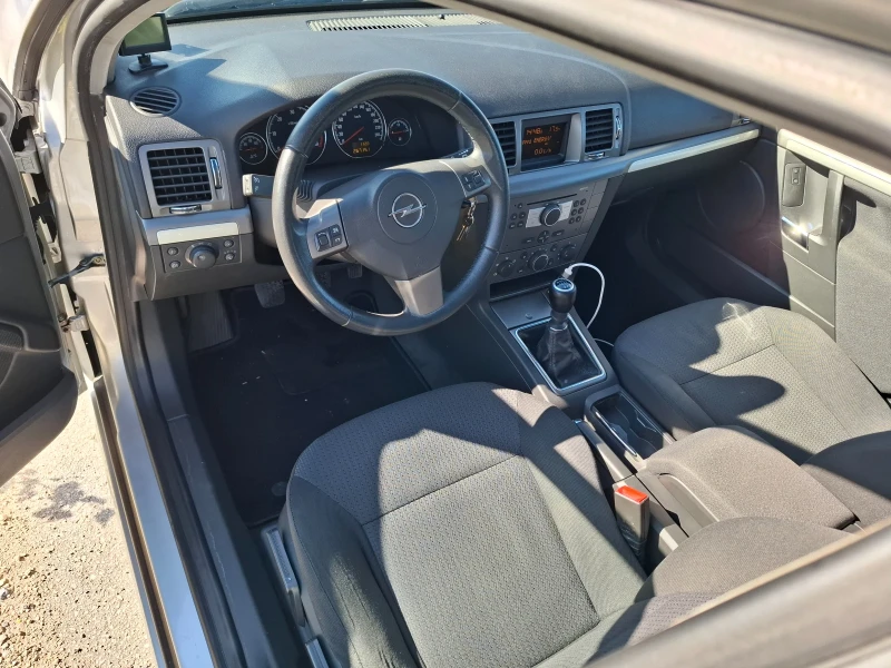 Opel Signum 1.9 CDTI, снимка 5 - Автомобили и джипове - 52545667