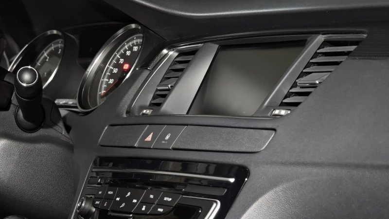 Peugeot 508 SW 2.0 Blue HDI, снимка 9 - Автомобили и джипове - 52587755