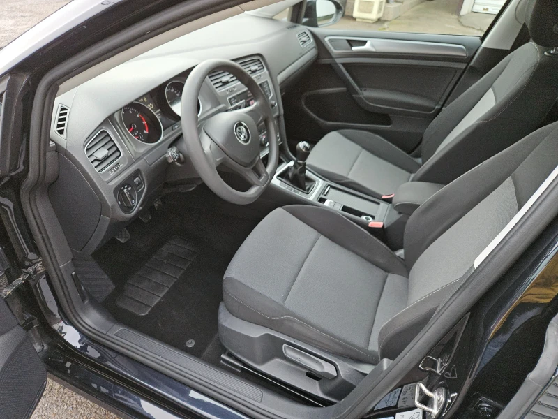 VW Golf 1.4TGI/CNG/6ск/ACC/NAVI/БЛУТУТ/EURO 6B/ТОП, снимка 9 - Автомобили и джипове - 53383139