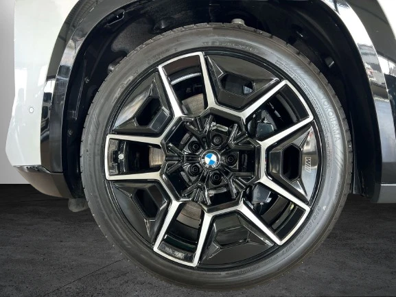 BMW XM = Carbon= Shadow Line Гаранция - изображение 6