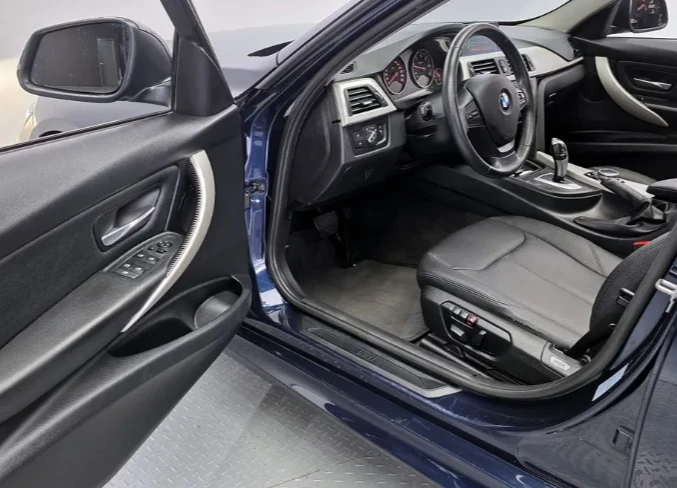 BMW 320  - изображение 10