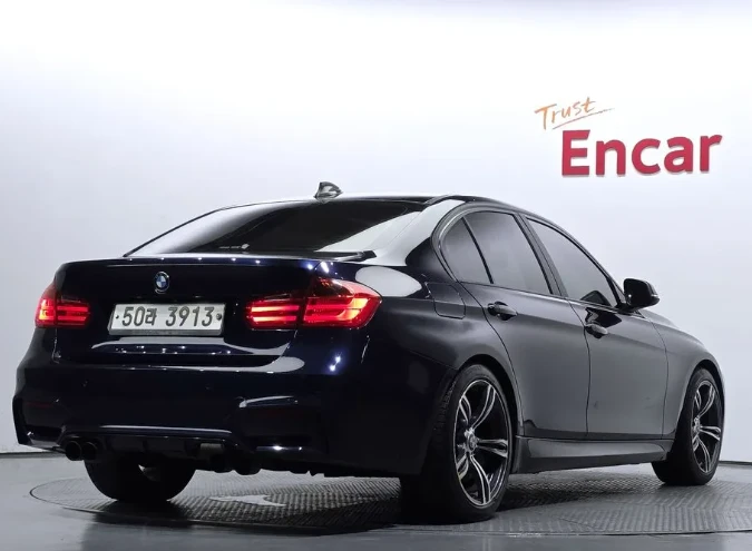 BMW 320  - изображение 2