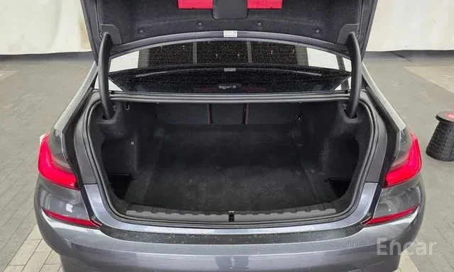 BMW 340 M340i xDrive | HUD | 360 Камера | Harman Kardon | , снимка 3 - Автомобили и джипове - 54691078