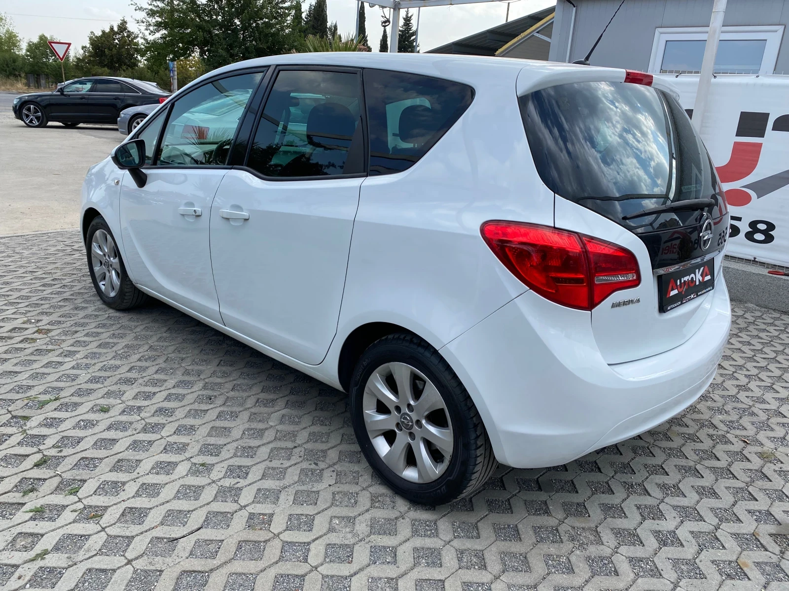 Opel Meriva 1.4i-101kc= КЛИМАТИК= АВТОПИЛОТ= EURO 5B! - изображение 5