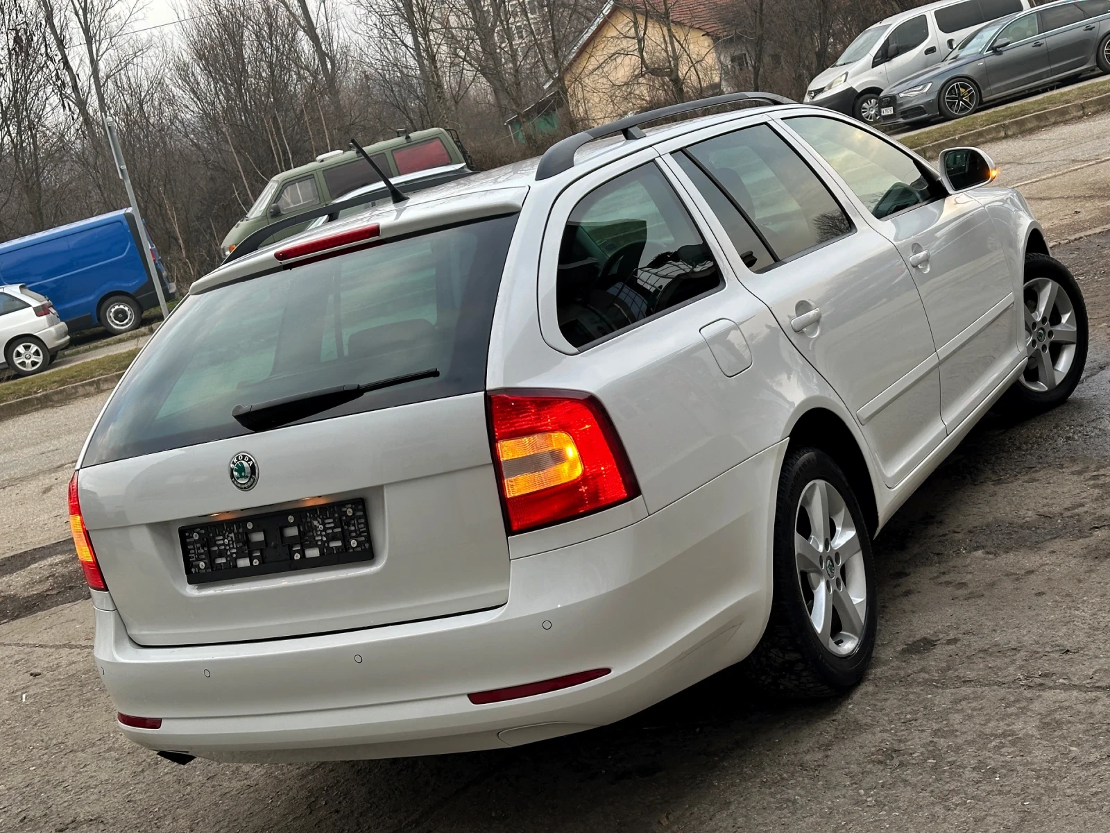 Skoda Octavia 1.6 TDI - изображение 3