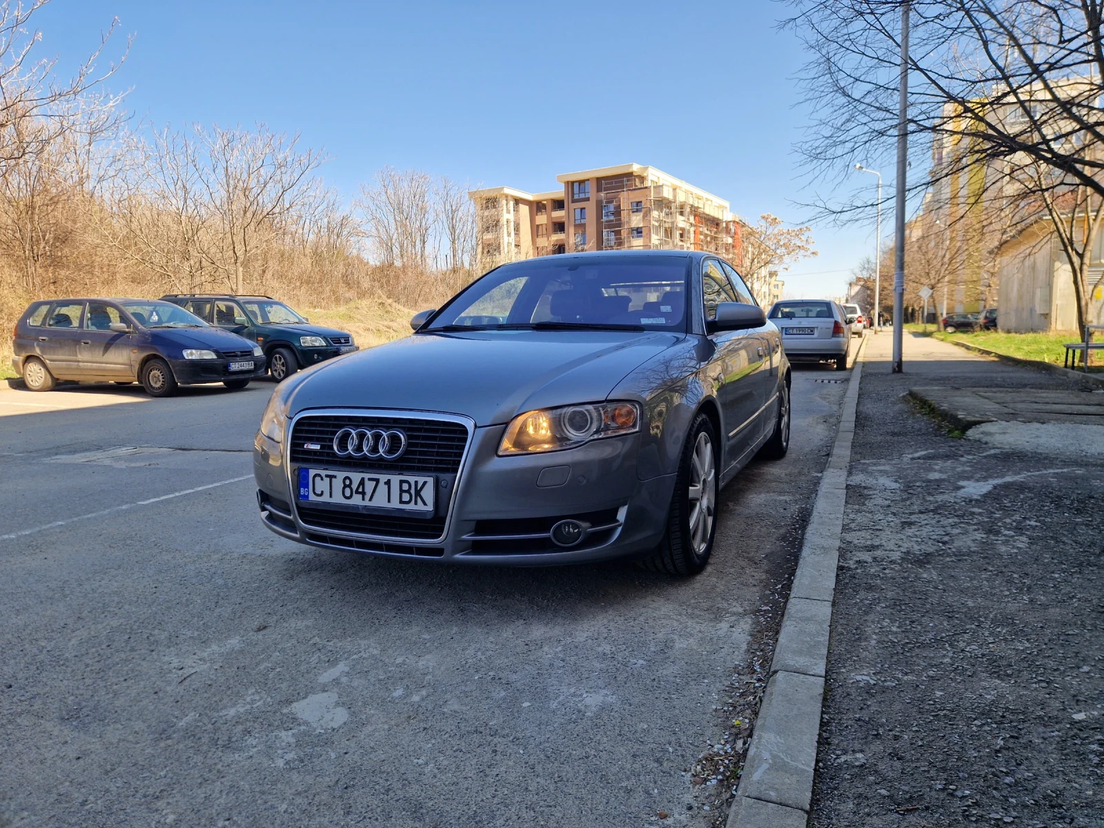 Audi A4 2.0 TDI quattro  - изображение 2
