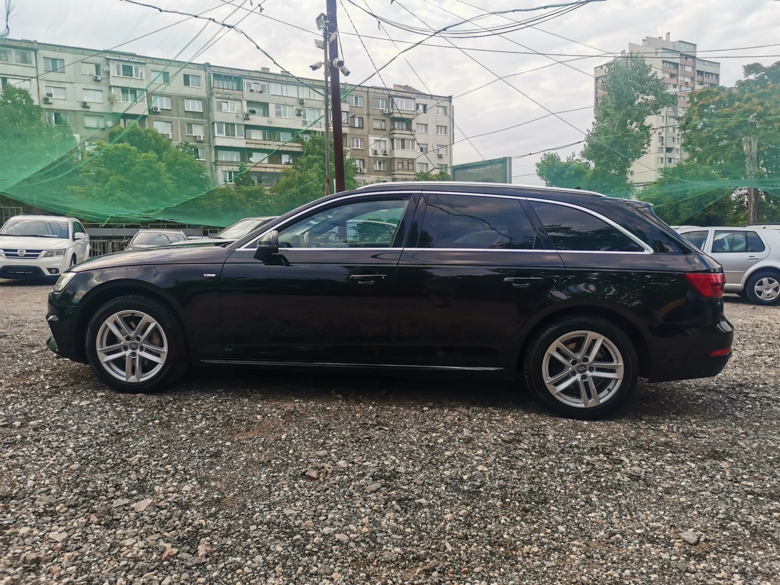 Audi A4 2.0 TDI S-Line - изображение 8