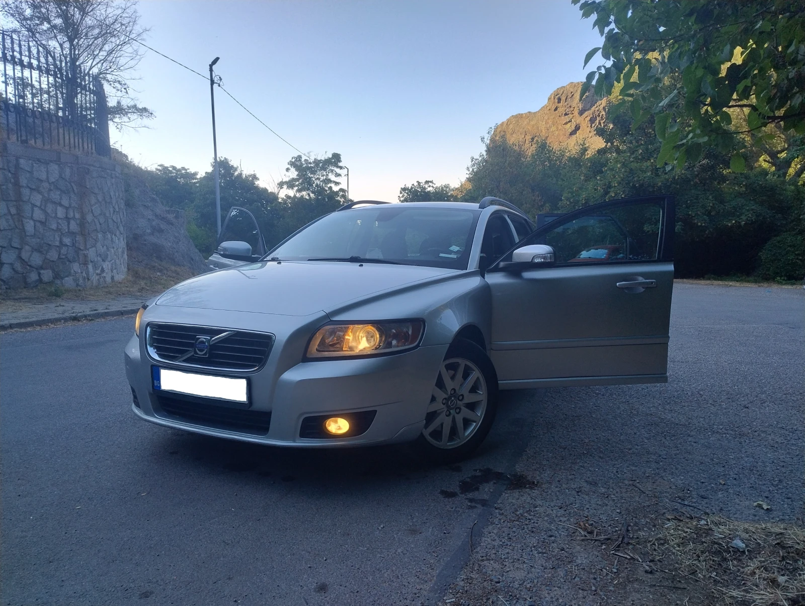 Volvo V50  - изображение 6