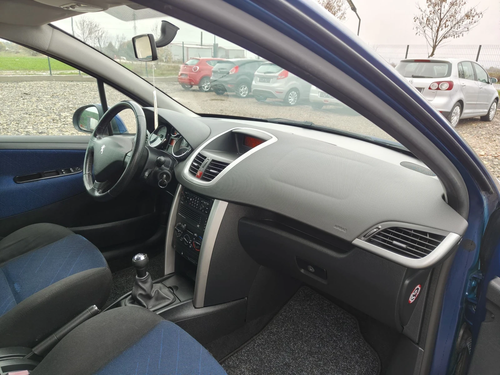 Peugeot 207 1.4i 90 | Mobile.bg   13
