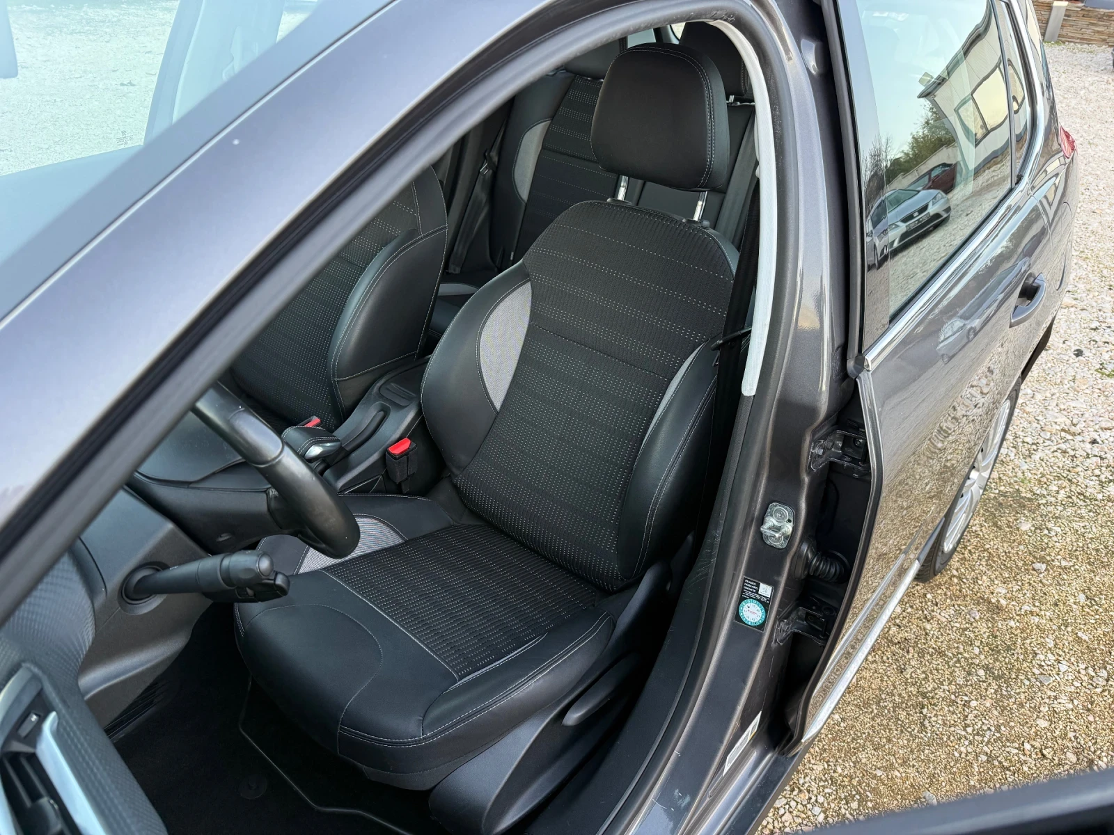 Peugeot 2008 1.2-VTI-82-142000. | Mobile.bg   13