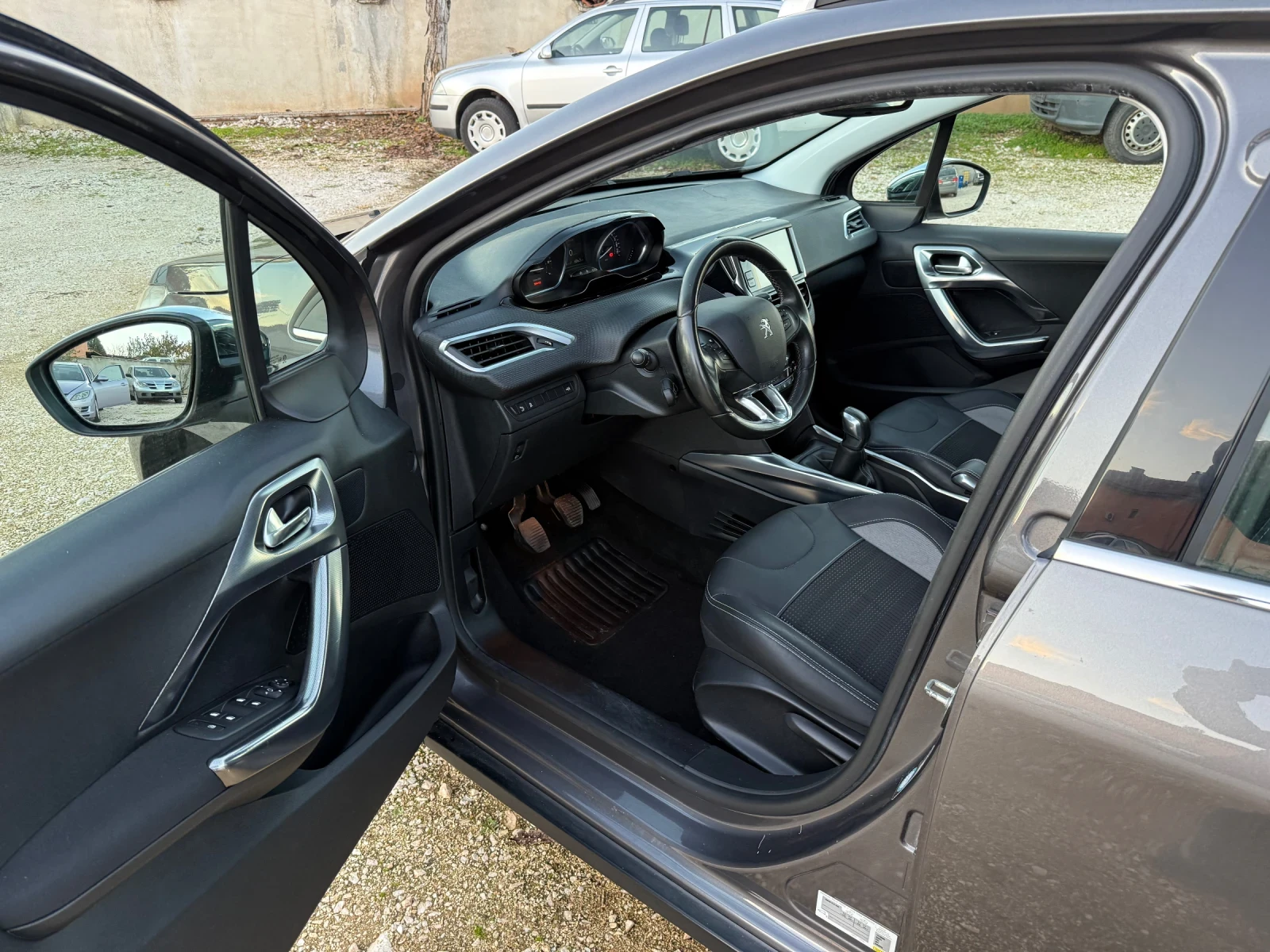 Peugeot 2008 1.2-VTI-82-142000. | Mobile.bg   11