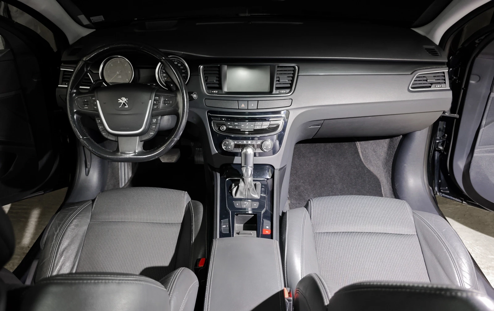 Peugeot 508 SW 2.0 Blue HDI - изображение 8