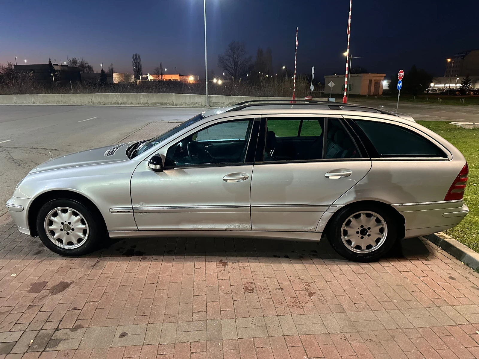 Mercedes-Benz C 220  - изображение 3