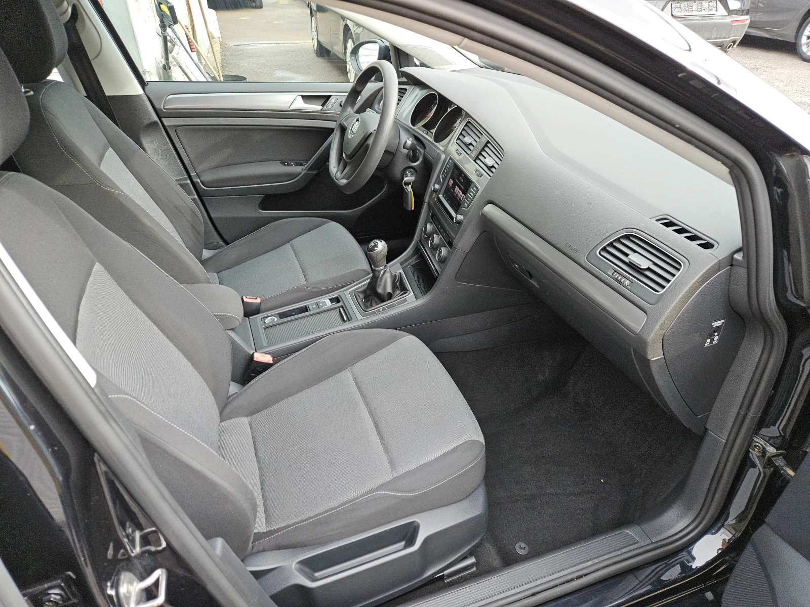 VW Golf 1.4TGI/CNG/6��/ACC/NAVI/������/EURO 6B/��� | Mobile.bg � ����������� 15