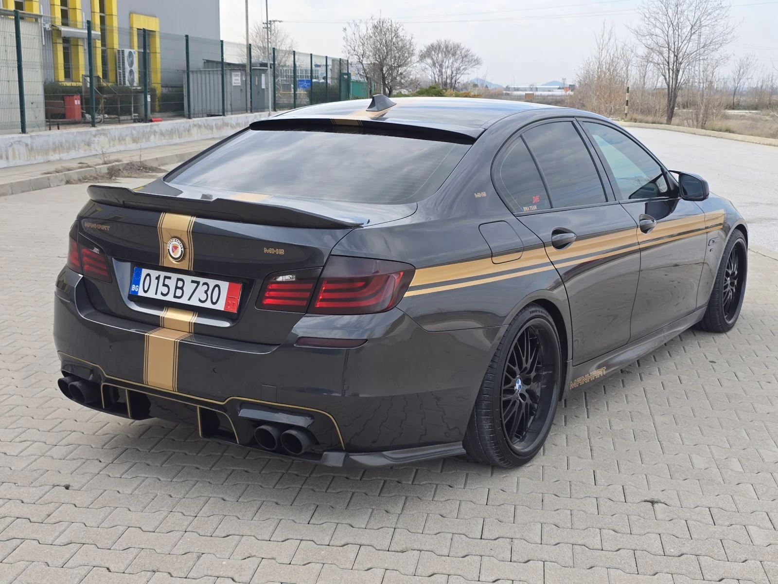 BMW 528 M-PERFORMANCE/3000КУБИКА/АВТОМАТ/ФУЛЛ, снимка 5 - Автомобили и джипове - 54001430