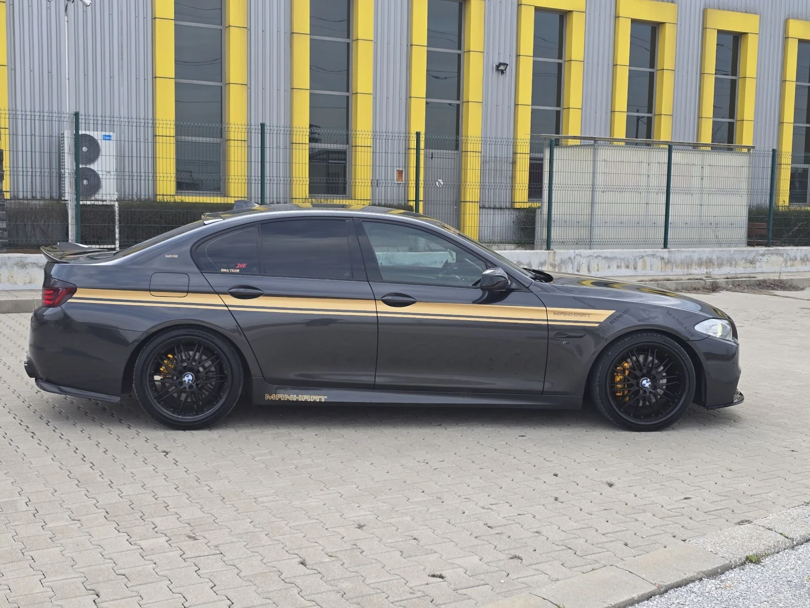 BMW 528 M-PERFORMANCE/3000КУБИКА/АВТОМАТ/ФУЛЛ, снимка 4 - Автомобили и джипове - 54001430