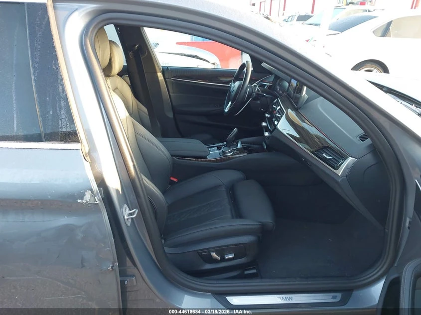 BMW 530 2.0L I-4 DI, DOHC, VVT, TURBO, 248HP Rear Wheel | Mobile.bg � ����������� 5