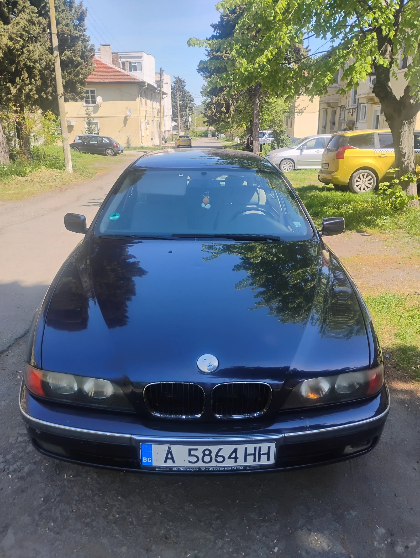 BMW 523