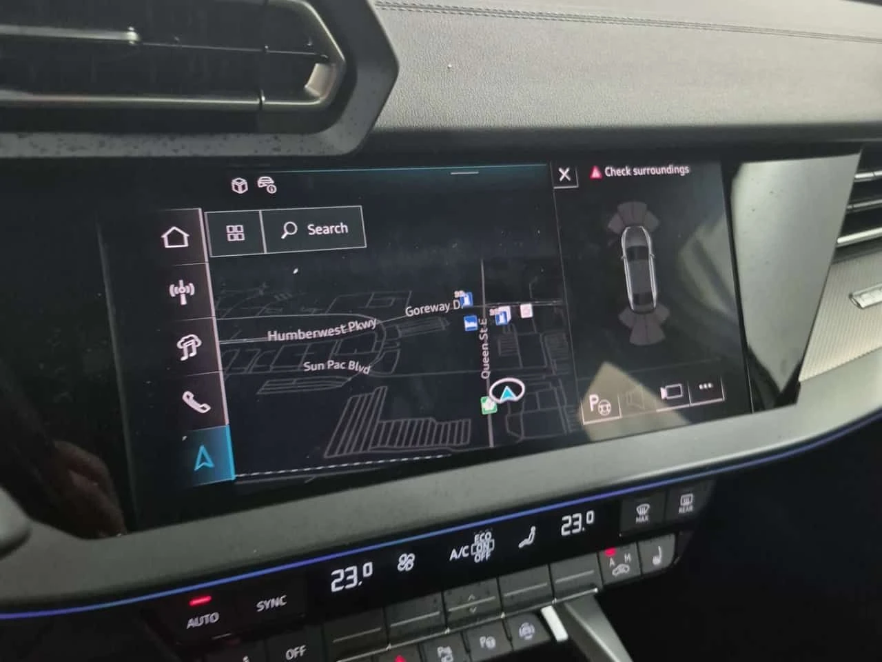 Audi A3  TECHNIK / MATRIX / HEAD UP / B&O  , снимка 11 - Автомобили и джипове - 54599559