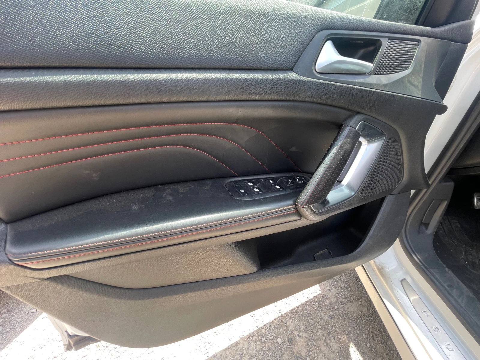 Peugeot 308 2.0HDi GT-line 181кс, снимка 16 - Автомобили и джипове - 54776537