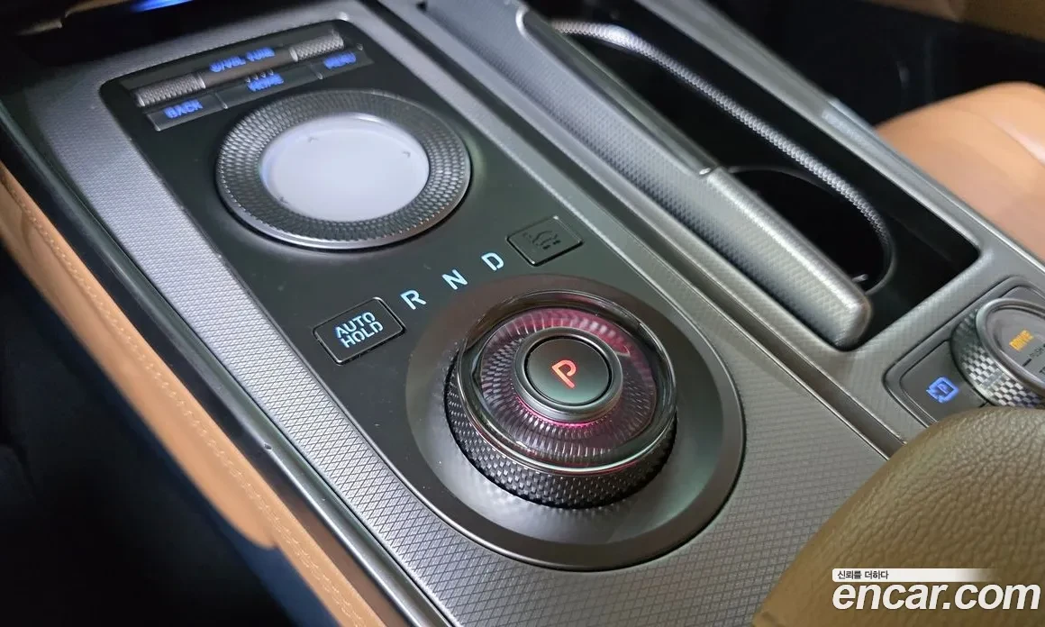 Genesis GV80 HUD* 360* ОБДУХ* ШИБЕДАХ, снимка 9 - Автомобили и джипове - 54848852