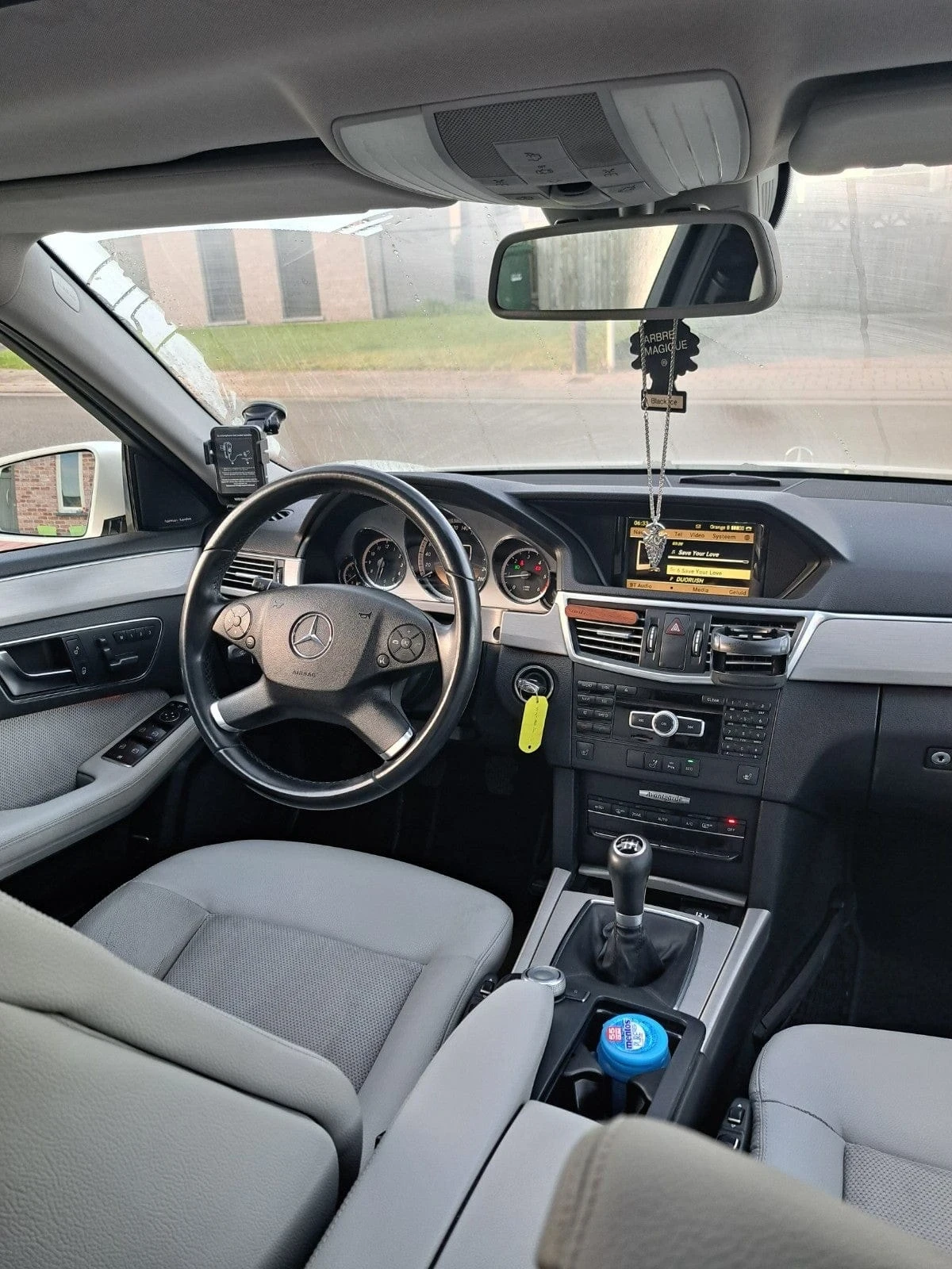 Mercedes-Benz E 200 Нов внос от Белгия!!!, снимка 12 - Автомобили и джипове - 55254930
